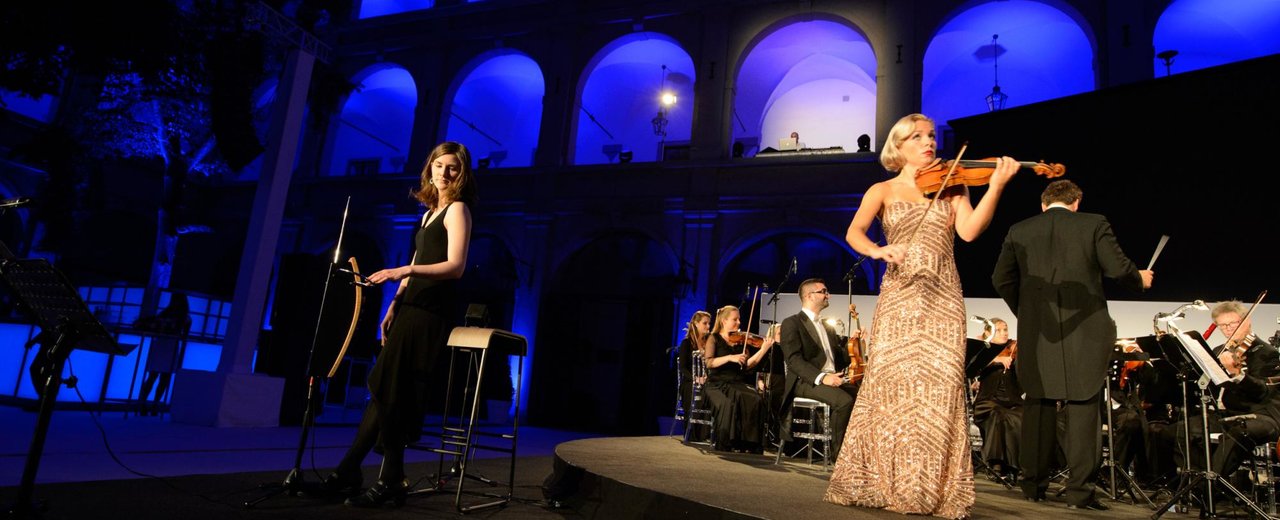 Lidia Baich Carolina Eyck