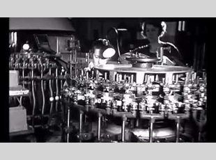 Embedded thumbnail for Rückblick 1910: Österreichische Glühlampen werden erzeugt 