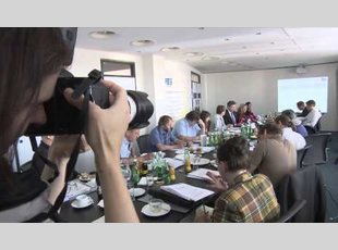 Embedded thumbnail for FEEI-Jahrespressekonferenz 2015: So sehen die Zahlen aus 